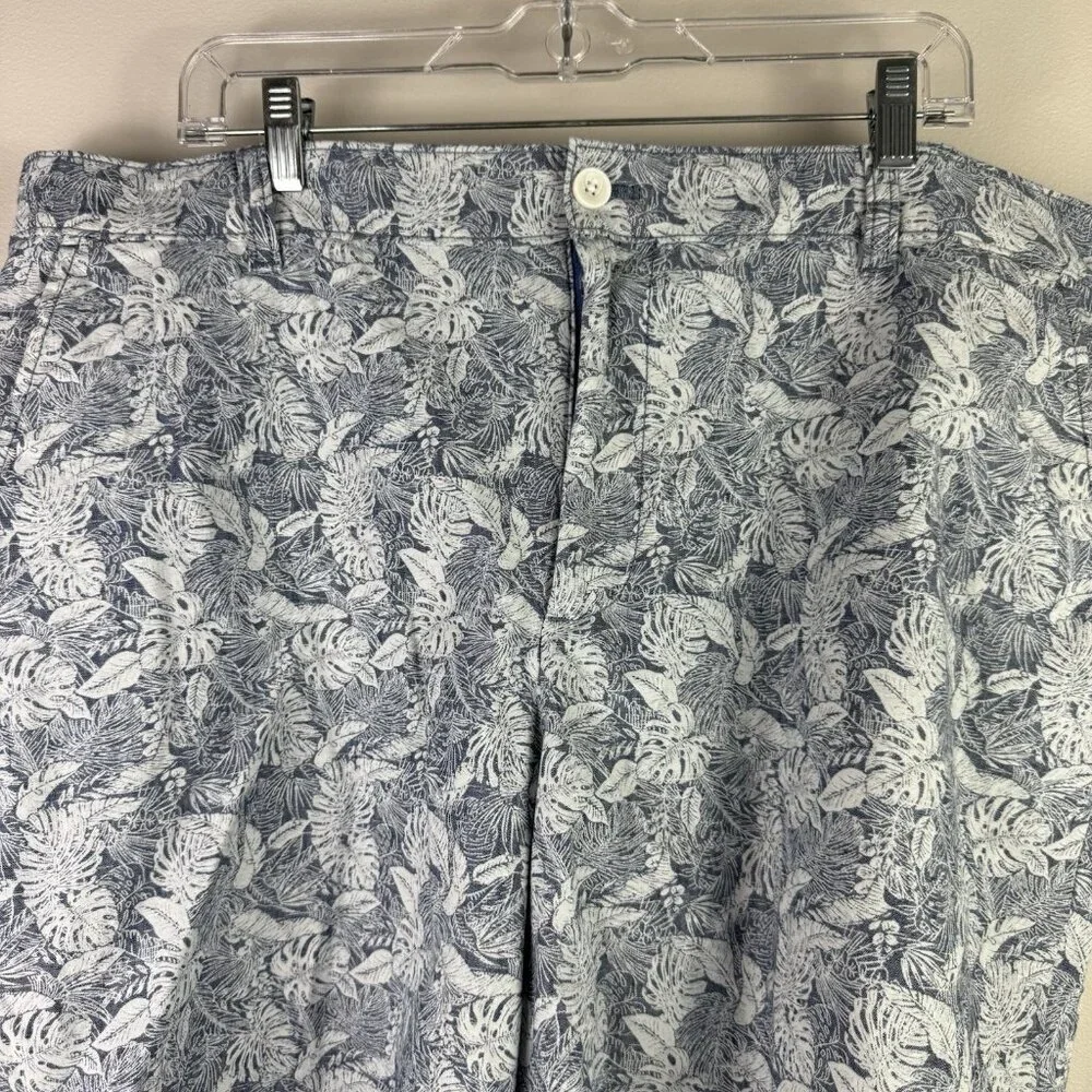 IZOD Mens 40 Chambray Print Shorts 8 Inseam Classic Fit Stretch Golf NWT